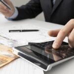 Aumento do IRRF sobre investimentos e criptoativos atinge pessoas físicas, empresas e pode ser questionado na Justiça