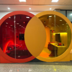 Mastercard surpreende viajantes com cápsula de descanso em experiência Priceless no Aeroporto do Galeão