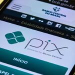 PIX deve responder por 50% das transações no e-commerce brasileiro até 2028, aponta estudo